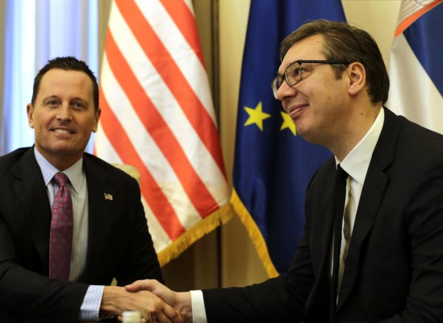 Vučić i Brnabićeva potpisuju zajedničku izjavu s DFC-om i Grenelom