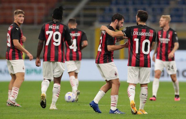LASK postigao 7 golova, Milan se mučio