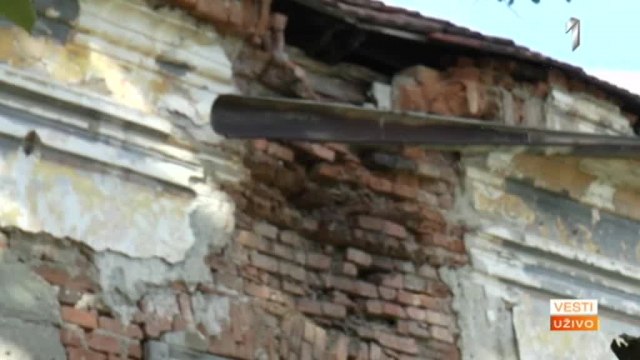 Propada rodna kuæa Vladislava Petkoviæa Disa: "Ovo je i od Boga sramota" VIDEO