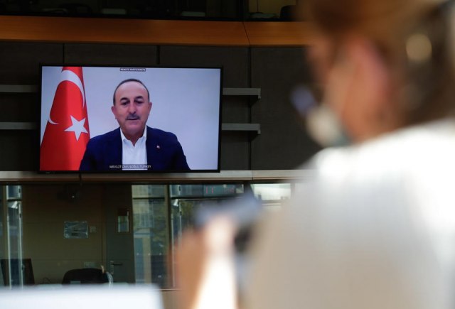 Turska: Intervenisaćemo, ako Baku zatraži