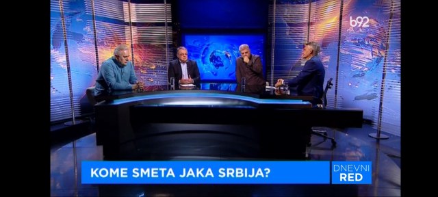 Prva emsija "Dnevni red" na TV B92; Dmitroviæ: "Srbi æe biti tema u Hrvatskoj i kad ih tamo više ne bude"