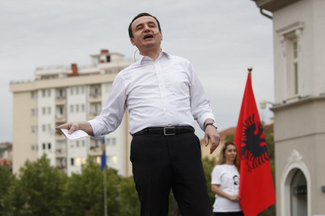 Kurti pozvao Albance da glasaju za Bajdena