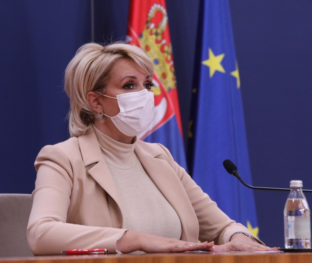 Dr Kisić Tepavčević precizira: Maske na otvorenom preporuka