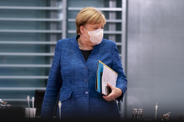 Angela Merkel ne mora u karantin