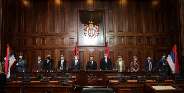Završila se sednica Skupštine Srbije: U sredu se odluèuje o novoj Vladi