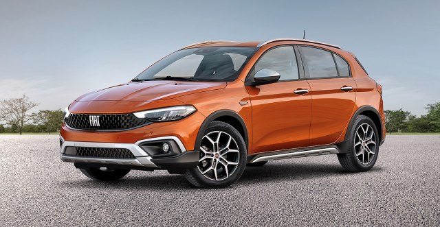 Premijera: FIAT Tipo (redizajn) i FIAT Tipo Cross FOTO