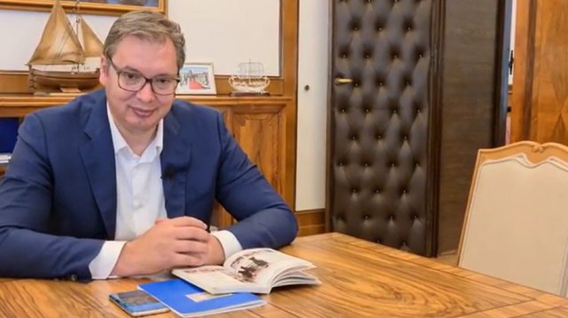 Vučić progovorio nemački: Hvala mnogo na vašoj pažnji VIDEO