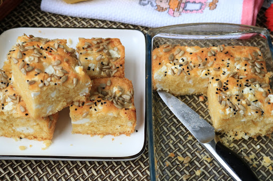 Brzo, da brže ne može: Slane kocke sa sirom kao torta