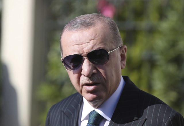 Erdogan "cepa" granice?