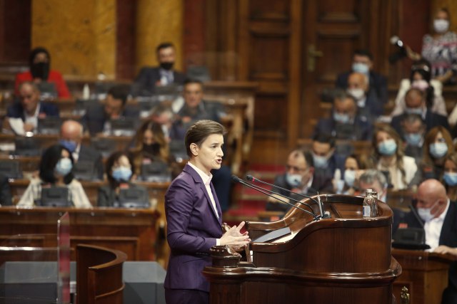 Brnabićeva: Najozbiljnija reforma vlade biće uvođenje platnih razreda