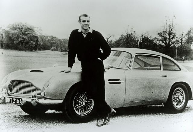 Konerijev Džejms Bond je nezamisliv bez èuvenog britanskog automobila