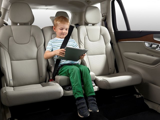 Šta donosi novi pravilnik o dečjim auto-sedištima