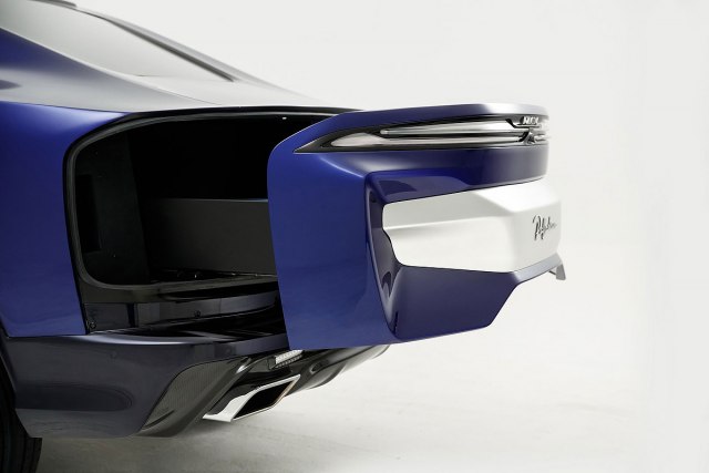 Foto: Aznom Automotive promo