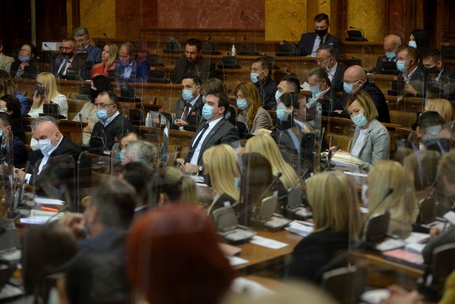 Novi poslanici položili zakletvu