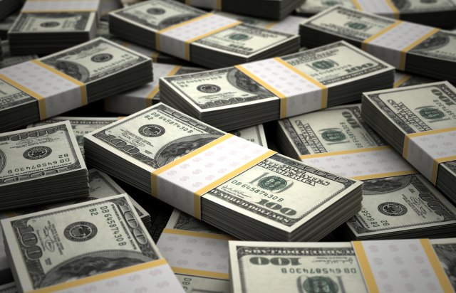 Blumberg: Dolar više nije vodeća svetska valuta