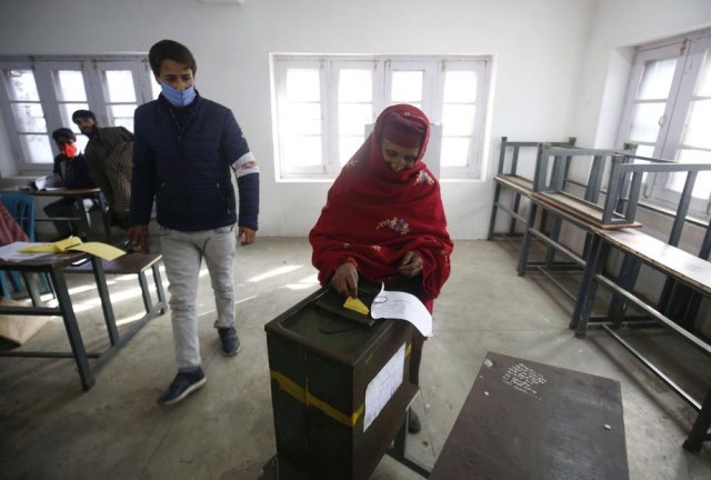 Kašmir: Lokalni izbori, hiljade vojnika obezbeđuje glasanje