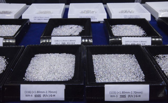 Hongkonška carina zaplenila više od 160 dijamanata