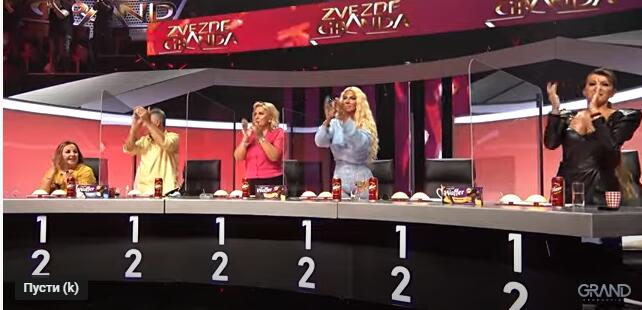 Tek je izašla na scenu i već je zvezda: Žiri na nogama jer ovakav nastup se retko viđa