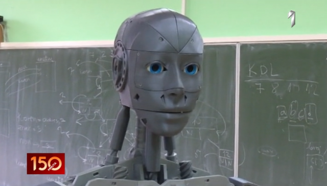 Kikinda ima svog robota: "Mogao bi da predaje u školi" VIDEO