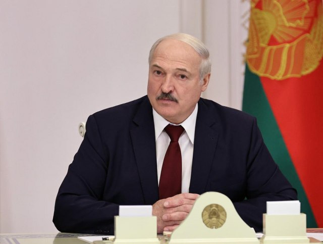 Lukašenko: Prete da æe nas uništiti
