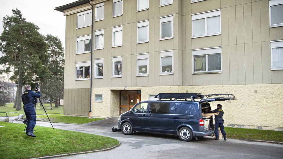 Porodièno nasilje: Uhapšena žena u Stokholmu jer je decenijama držala sina zatoèenog u stanu