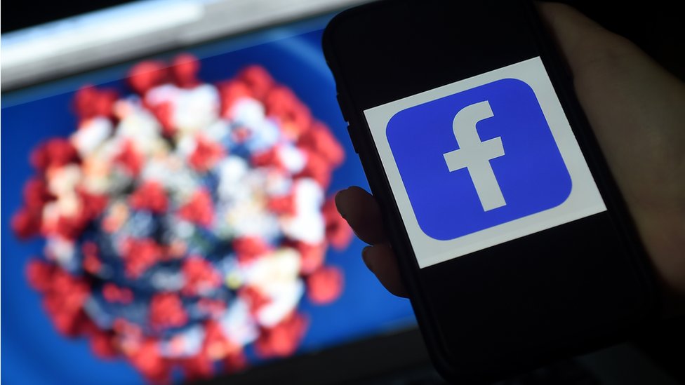 Korona virus i internet: Fejsbuk æe uklanjati lažne vesti o vakcinama
