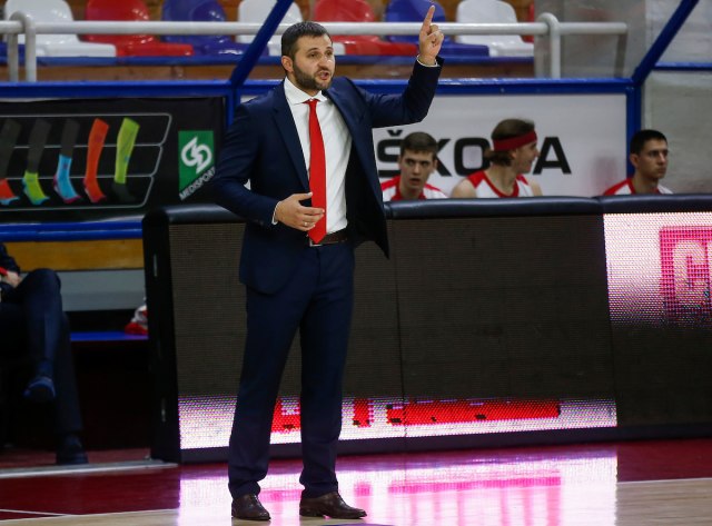 FMP smenio trenera posle debakla od Zvezde