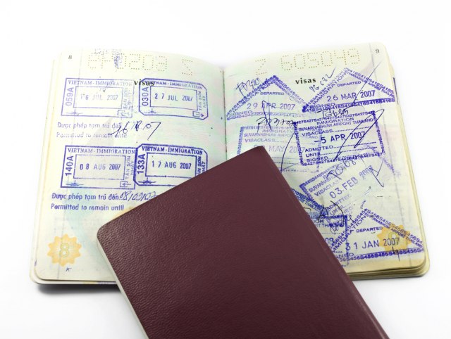 Korona-pasoš: Putovanje samo uz digitalni identitet?