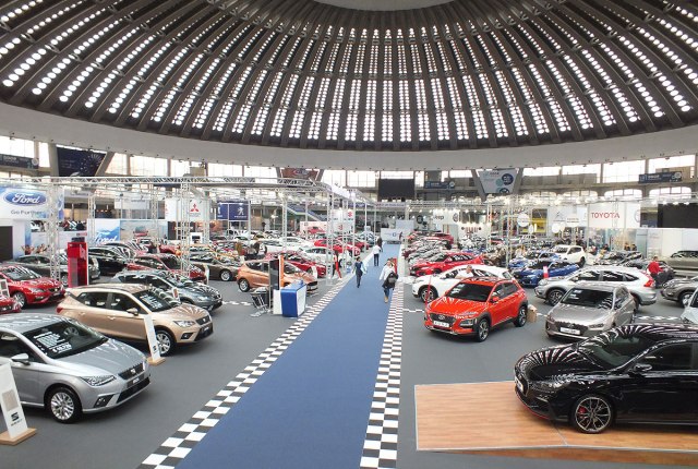 Potonula prodaja novih automobila u vreme pandemije, a šta je sa polovnjacima