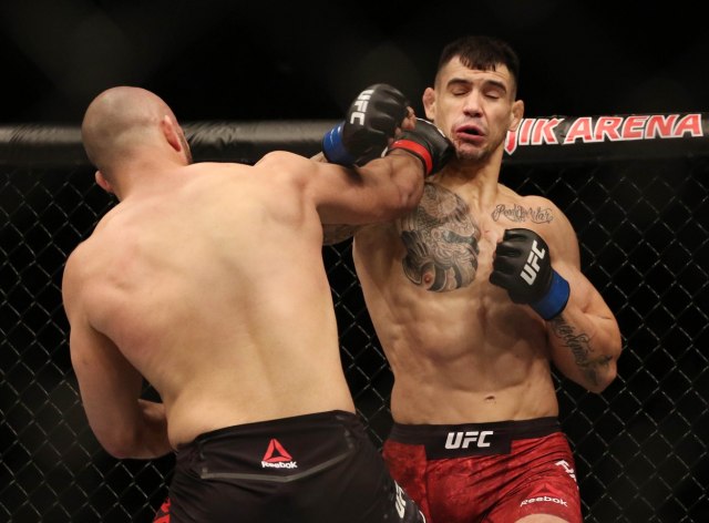 Srpski UFC borac preti Adesanji: To neće biti dobra noć za tebe!