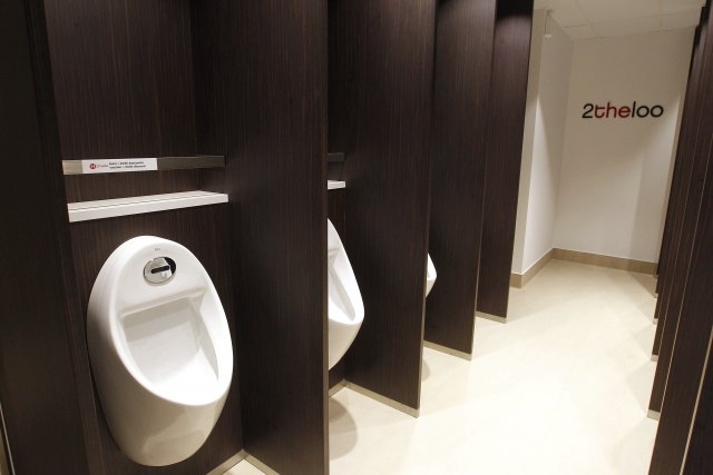 Firma dozvoljava zaposlenima jedan besplatan odlazak u toalet, svaki sledeæi 2,5 evra