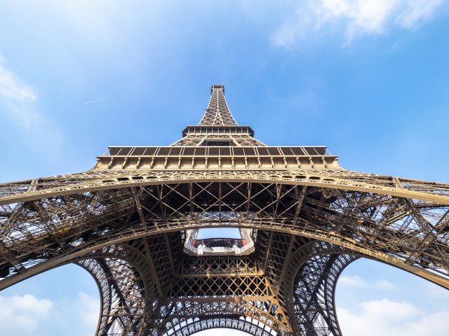 U planu velika restauracija Pariza: Ajfelov toranj i Jelisejska polja dobiće nov izgled