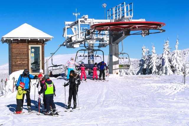 U Srbiji je moguæe skijanje na više od 12 planina: Najjeftinije 600 dinara FOTO/MAPA