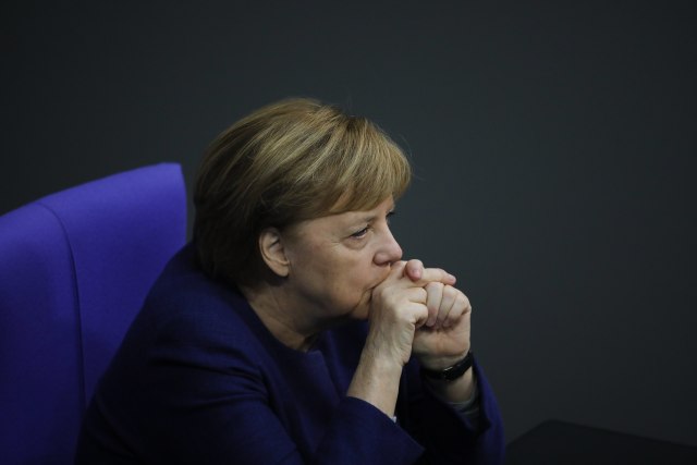 Merkelova zabrinuta: 