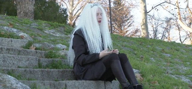 Albino devojka iz Obrenovca: Nazivali su je snežnom kraljicom i vampirom VIDEO