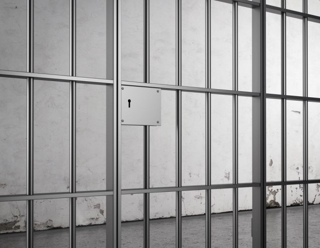 Prva kazna za torturu: Čuvar zatvora završio s druge strane rešetaka