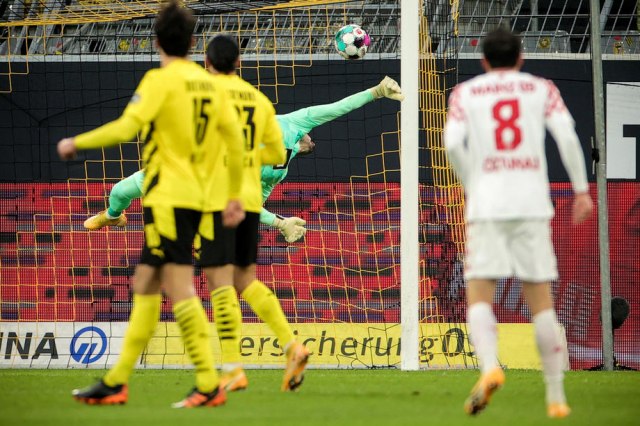 Pet utakmica u Bundesligi – samo jedan pobednik