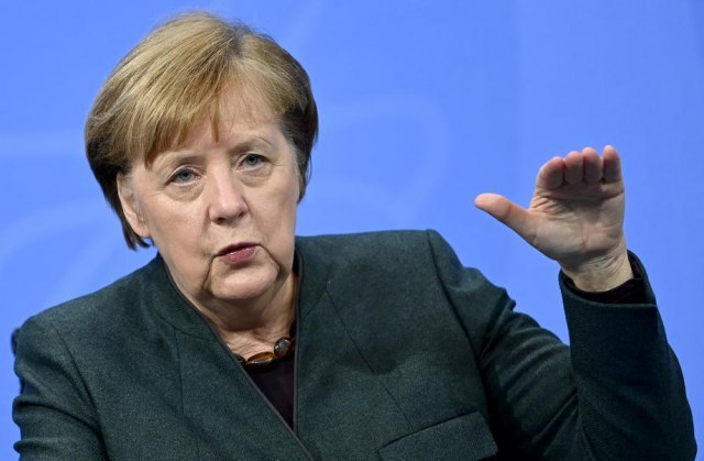 Merkel warns