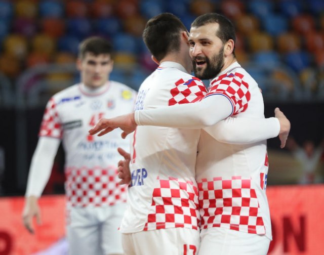 Ubedljiva pobeda Hrvatske, Mađari blizu četvrtfinala