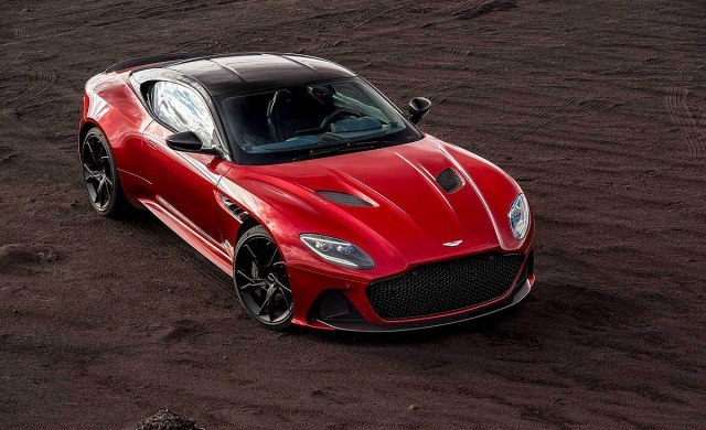 Aston Martin DBS Superleggera ili Tesla Model S? VIDEO