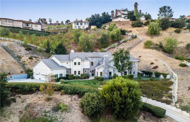 Šekil O'Nil prodao kuæu u Kaliforniji za 1,85 miliona dolara VIDEO/FOTO
