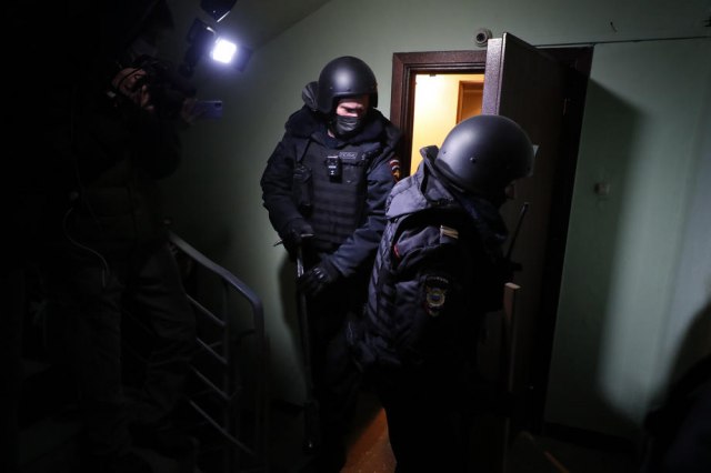 Portparolka Navaljnog puštena, pa vraćena u pritvor
