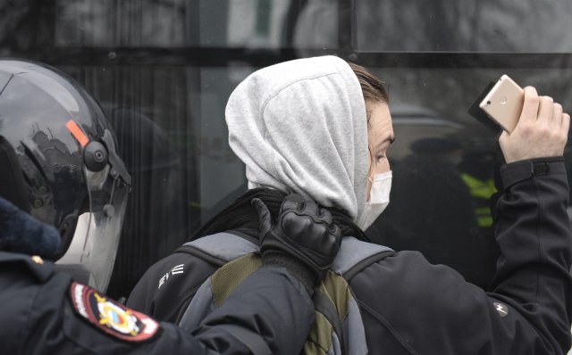 Supruga Alekseja Navaljnog puštena na slobodu, sud zaseda sutra