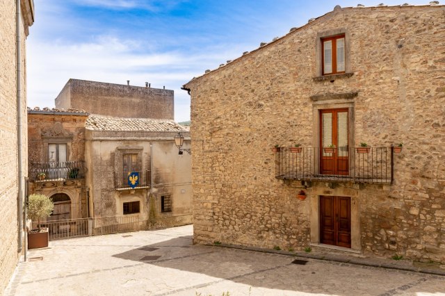 Srednjovekovno selo na Siciliji; Foto: Profimedia