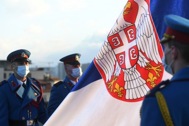 Vucic extends congratulations on the occasion of Sretenje, Serbian National Day VIDEO