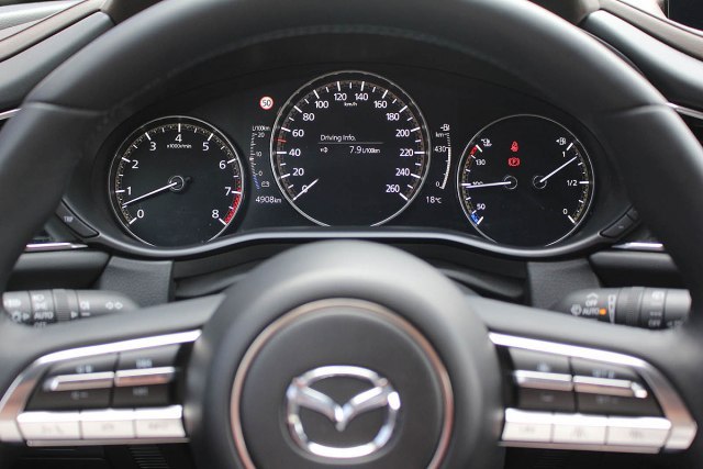 Mazda u Evropi opoziva skoro 12.000 vozila