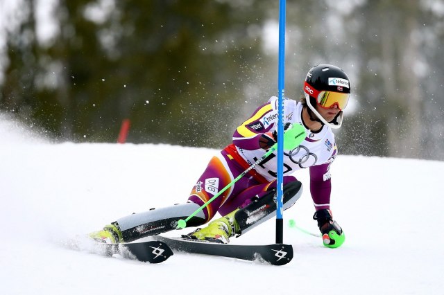 Stanišiæ bez plasmana, Fos-Solevag osvojio zlatnu medalju u slalomu