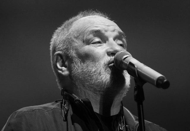 Izbeglica iz besmisla koji nas je ostavio sa svojim stihovima