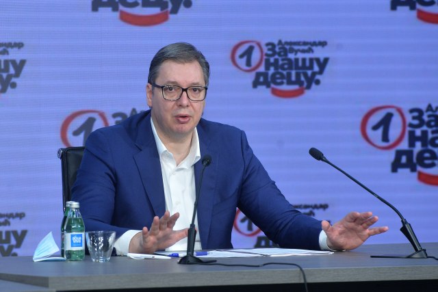 Vučić: Pred nama je težak period VIDEO