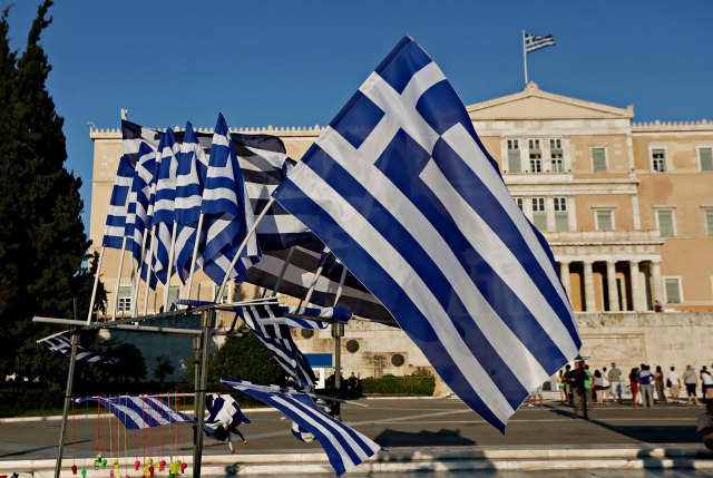 Afera trese Grčku - pljušte ostavke